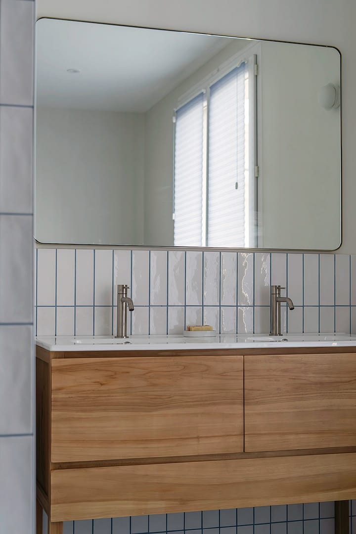 robinetterie-encastrée-coloris-teinte-joint-lavabo-baignoire