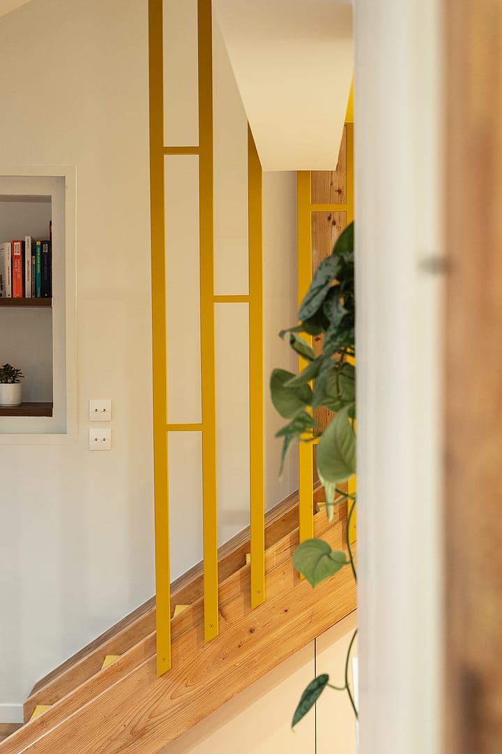 escalier;jaune;yellow;metal;design